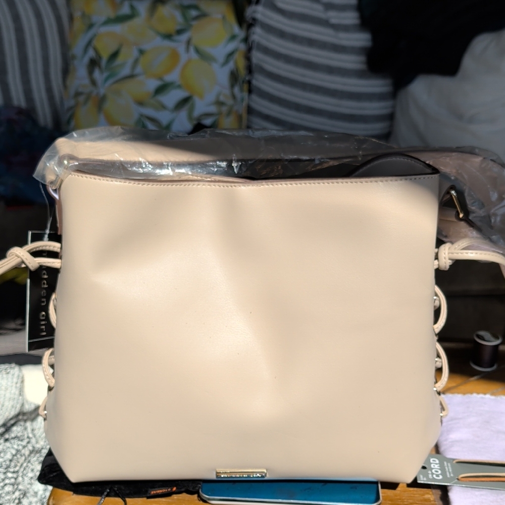 NWT Madden Girl Beige Shoulder Tote Bag With Stitched Sides